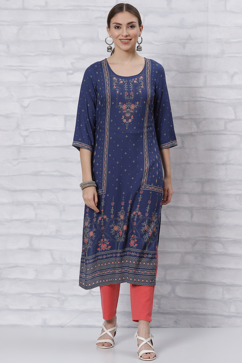 Indigo LIVA Straight Kurta image number 2